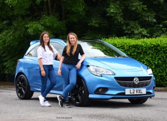 end car finance image showing two girls with a vauxhall