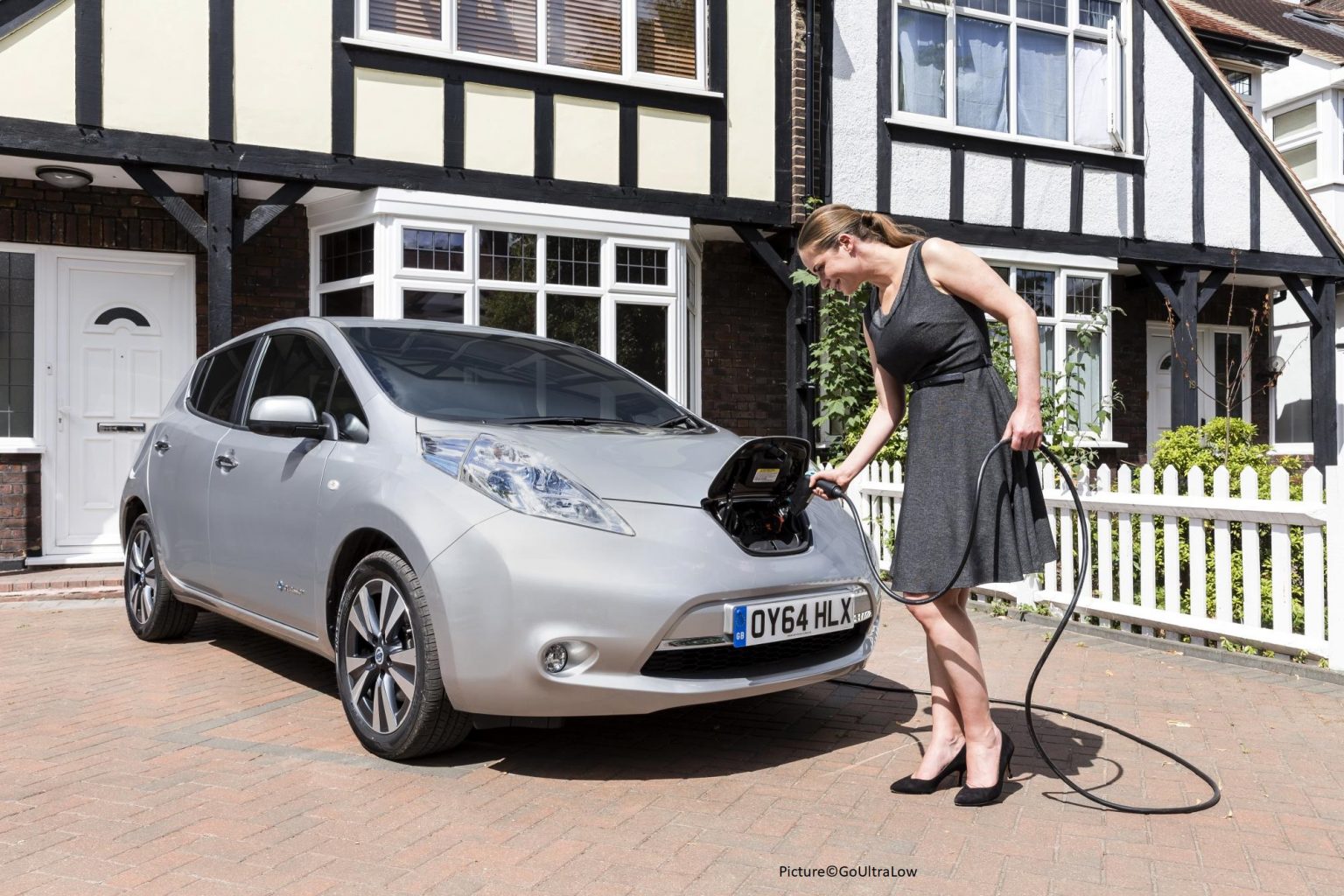 Are electric car charging cables really being stolen? Ask the Car Expert