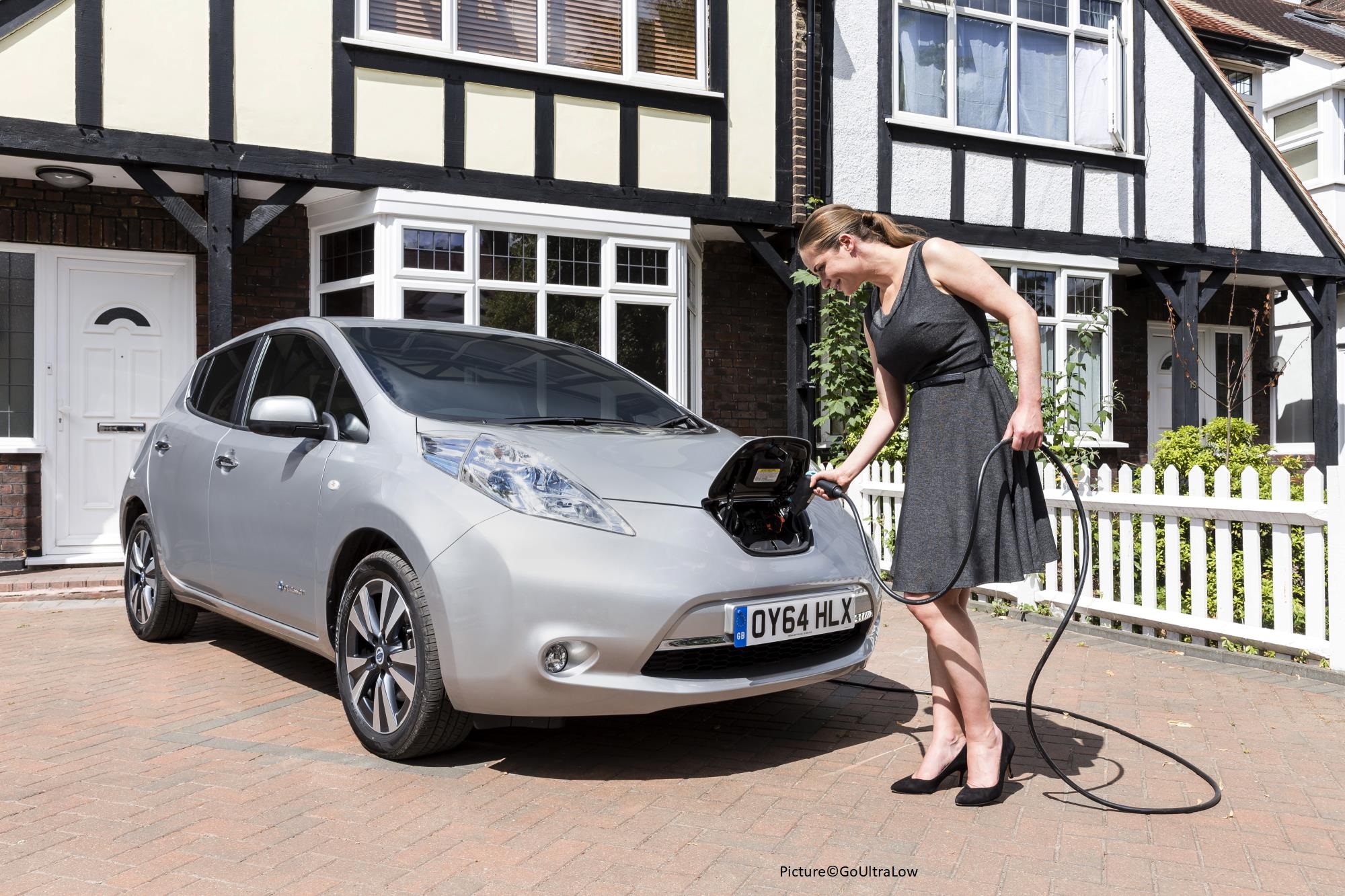Are electric car charging cables really being stolen? - Ask the Car Expert