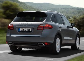 image showing the rear end of a porsche cayenne that isn't going to be ulez compliant in greater london